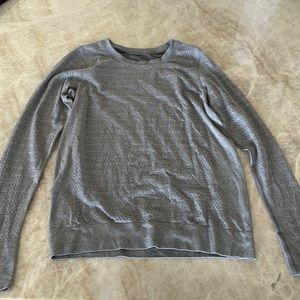 Lululemon Long Sleeved Top Size 6